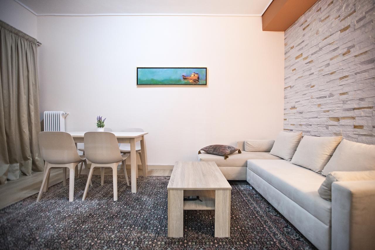 Paradise Apartment In Peiraiki Pireu Exterior foto